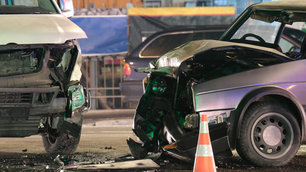 Choque de auto en Nevada: ¿cuándo se vuelve caso criminal?