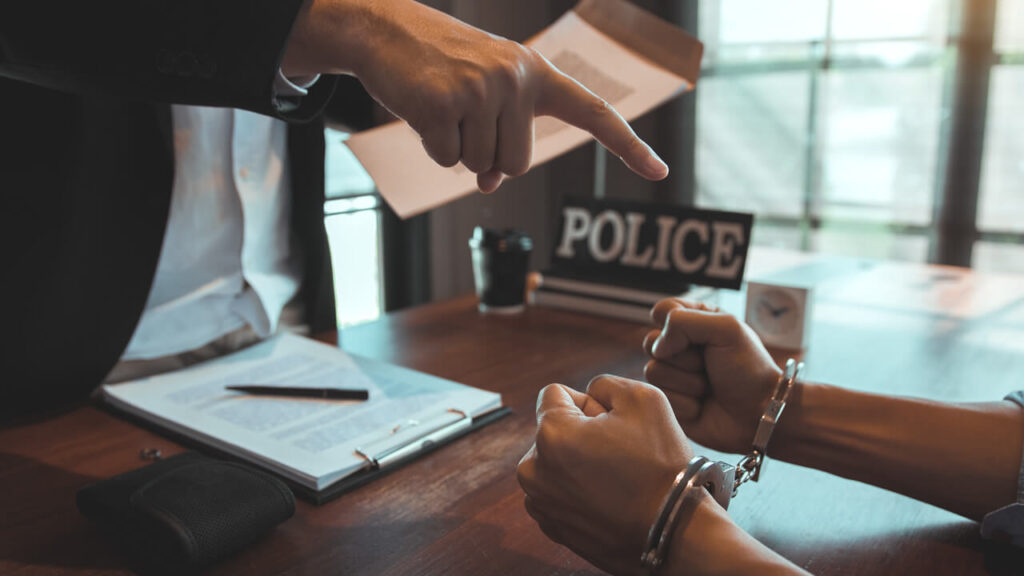 Soy investigado por delito, ¿qué opciones hay?