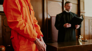 Tengo corte por robar en tienda: ¿qué hago?